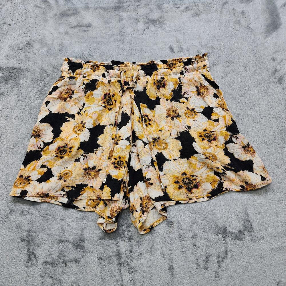 Maurices Shorts Womens S Black Floral Paper Bag‎ High Rise Flouncy Lightweight